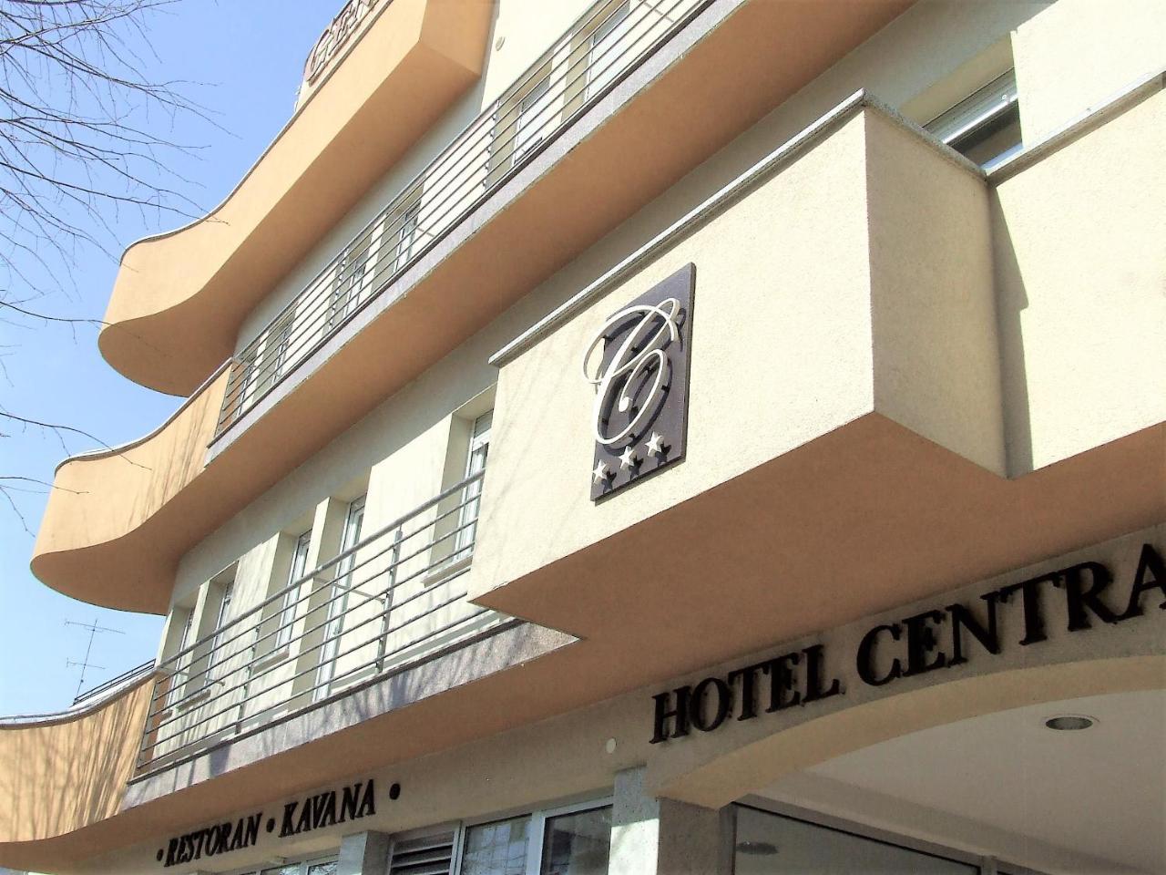 Hotel Central Bród Kültér fotó